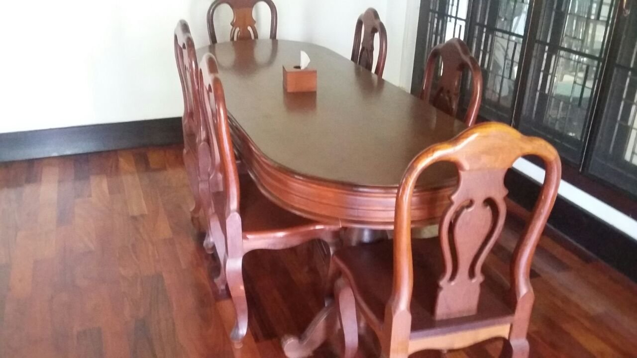 ID: 1586 – Brand new Lao style house in quiet area
