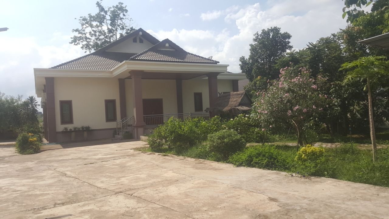 House-for-rent-Sisattanak-Vientiane_Lao 2 ID: 4022 – Affordable villa near main road with fully furnished for rent