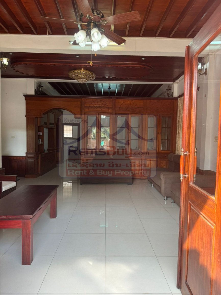 Houseforrent01 ID: 1433 – Lao modern house near Sengdara Fitness Center
