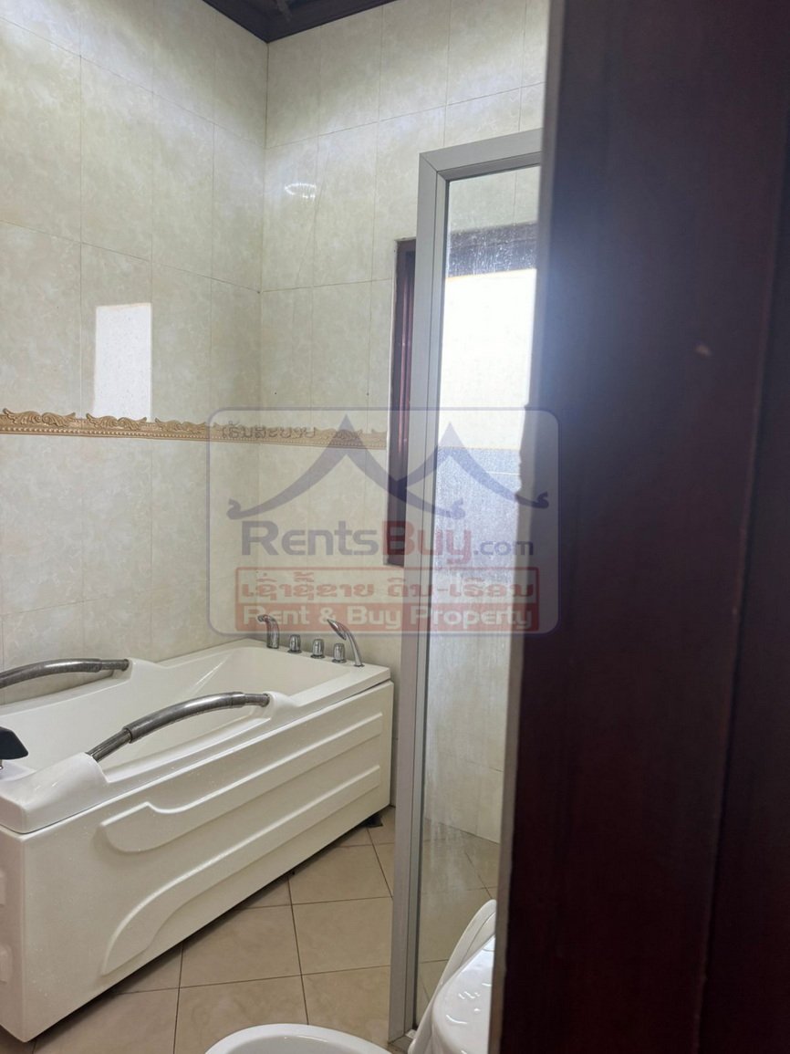 Houseforrent15 ID: 1433 – Lao modern house near Sengdara Fitness Center