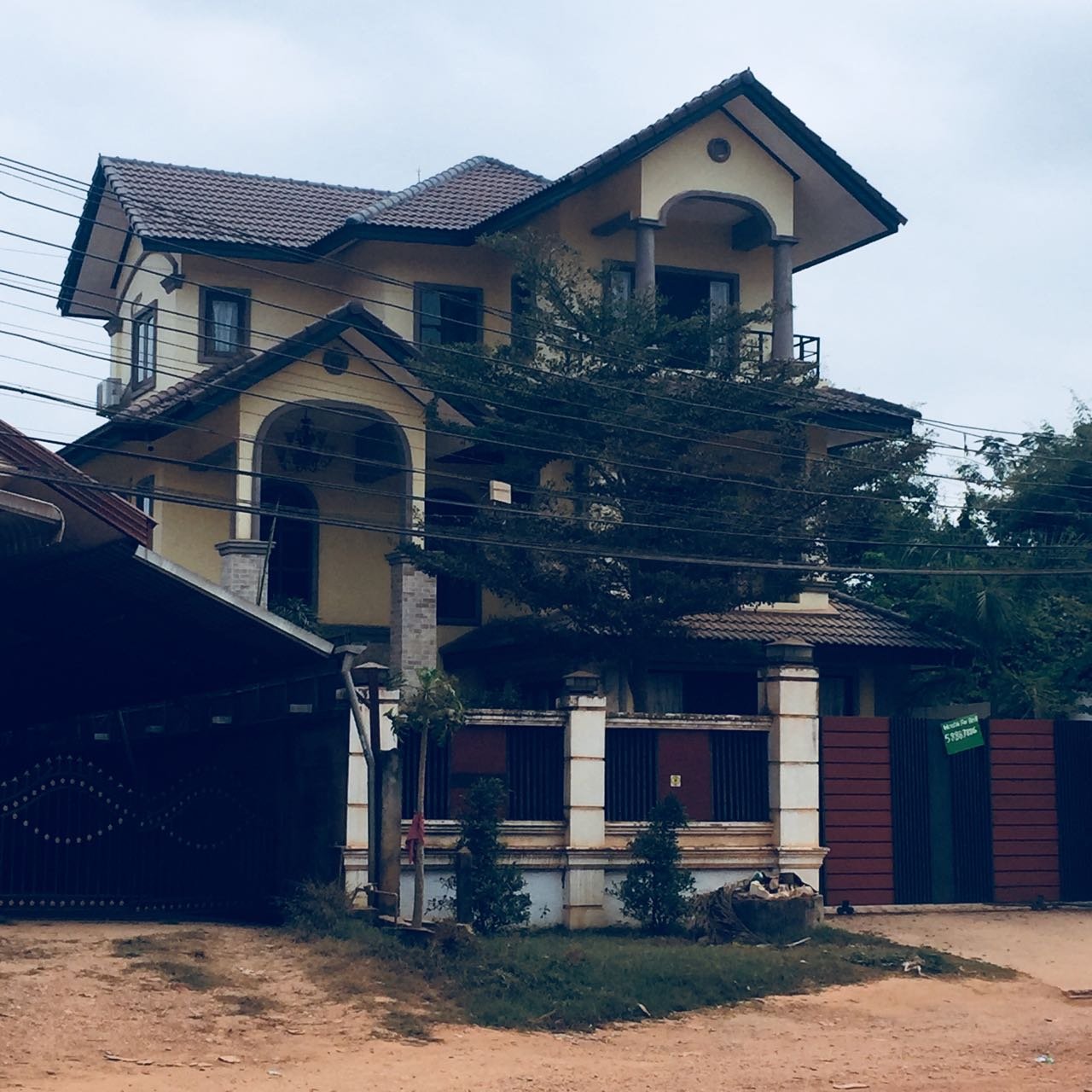 IMG-20180316-WA0015 ID: 3975 – The big house near Law School with large parking and fully furnished for rent