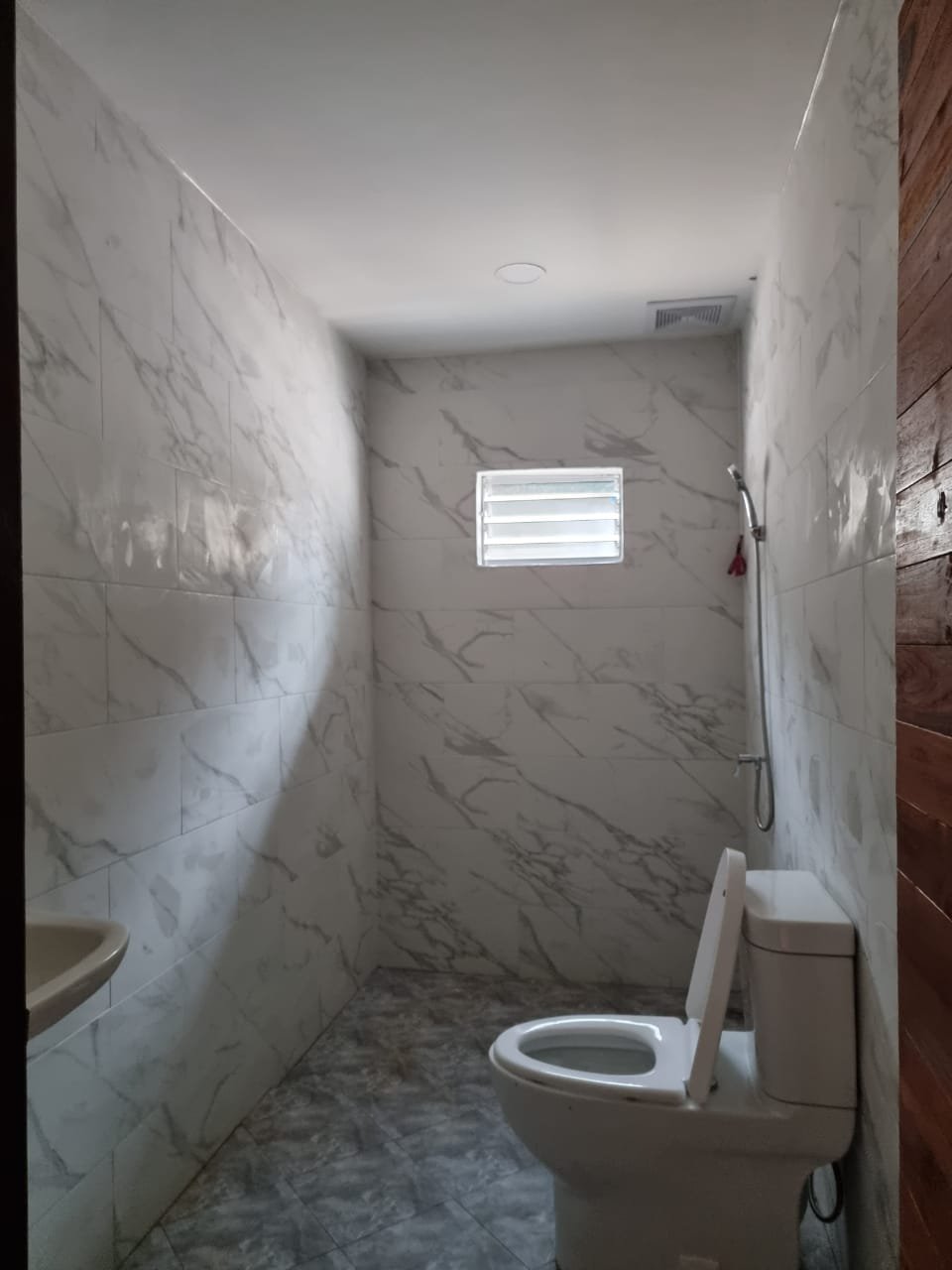 ID 4641 Modernized villa near 103 Hospital and Market for rent