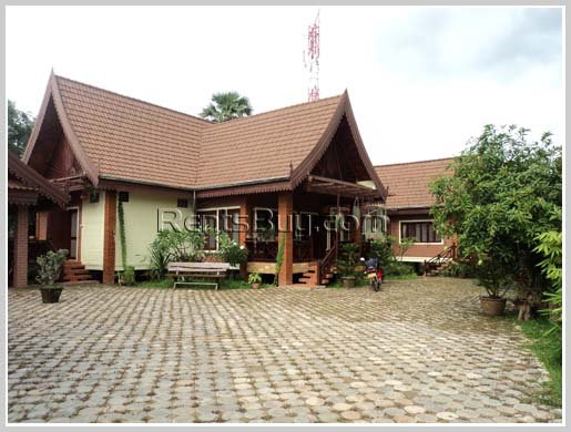 ID: 1774 – Lao style house about 2km from Patouxay