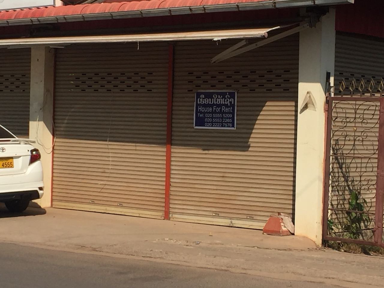 House-for-rent-Saysettha-Vientiane_Lao_1 ID: 3892 – Nice house near M-Point mart (Thatluang) and not far from Thatluang Temple for rent