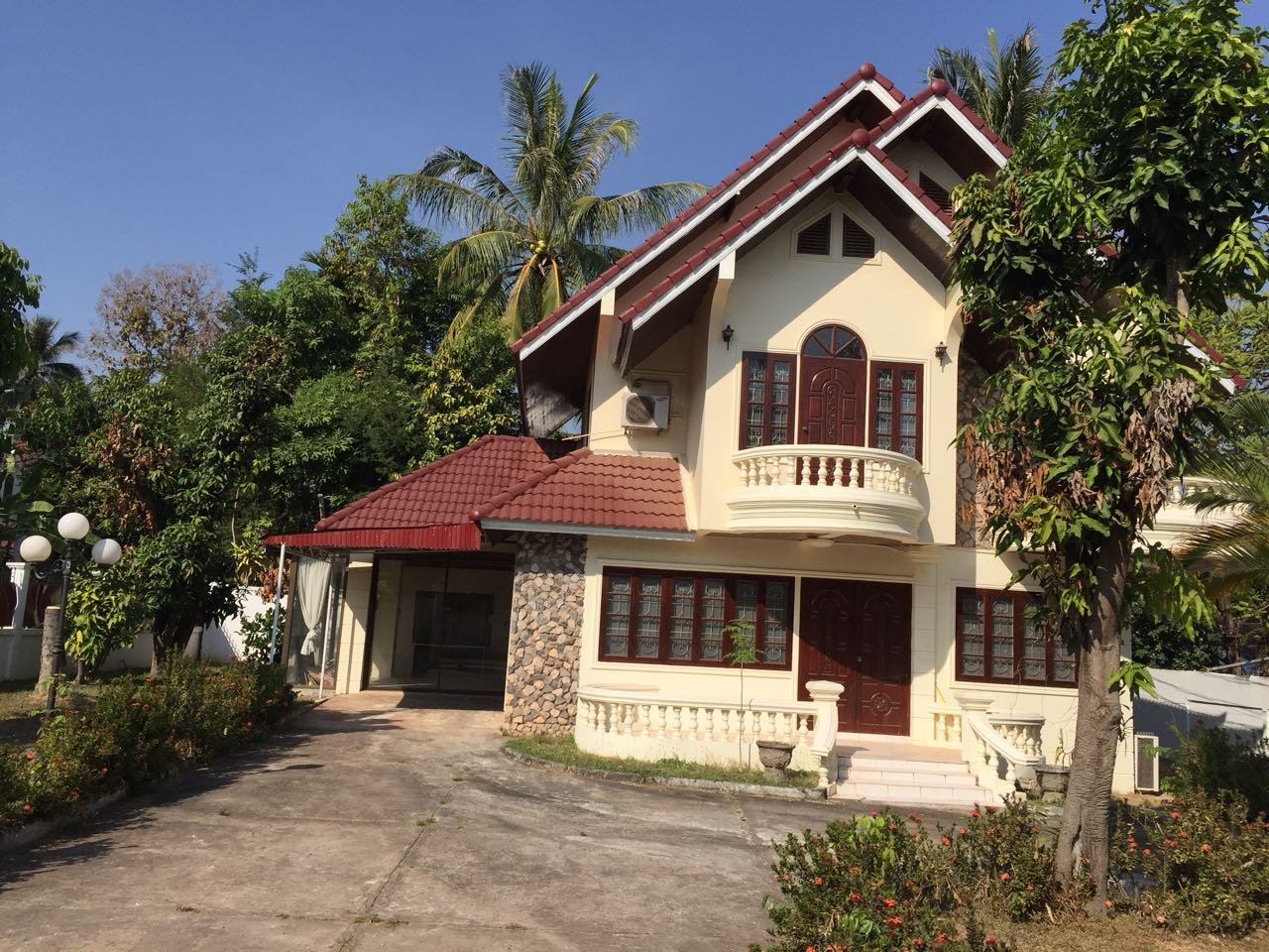 ID: 3922 – Modern house with nice garden for rent in diplomatic area