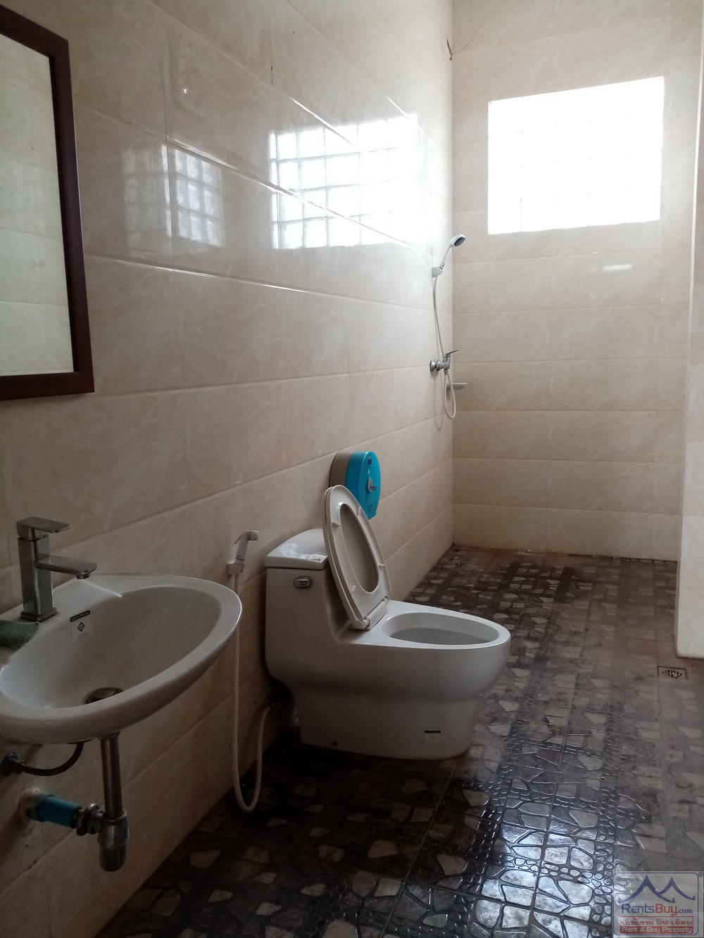 4682 – Big house at low price near 103 Hospital