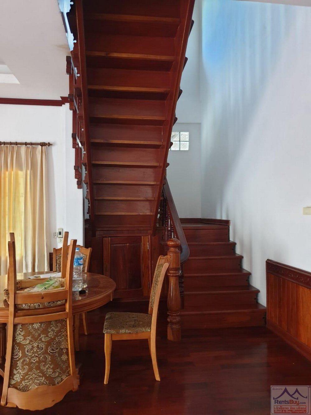 laomodernhouseforrent22 4670 – Another Lao modern house in expat living community near Sengdara Fitness Center