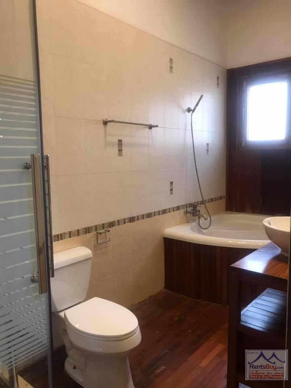 laostylehousemodernforrent22 ID 4668 – Lao contemporary house with nice garden in neighborhood of VIS