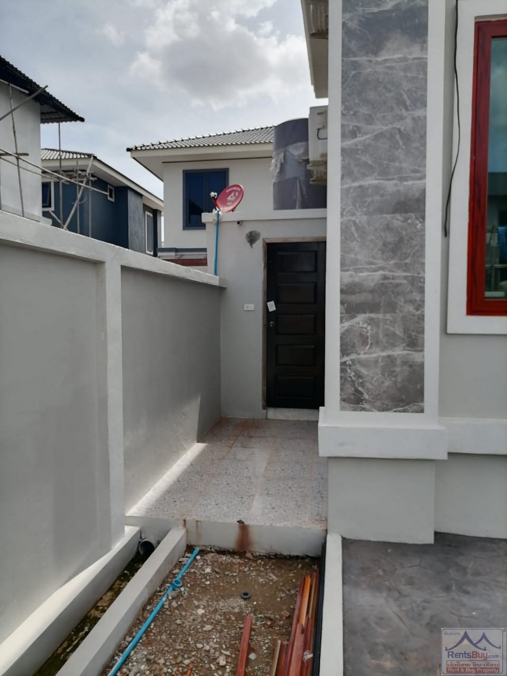 modernhouse-for-sale-Saysettha02 ID 4655 Modern house in new developing area, near Golf Course Km 6 and lake view