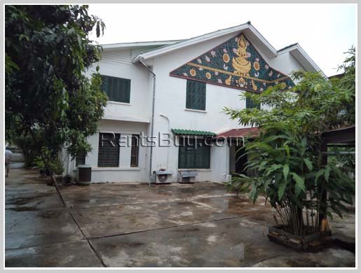 Colonial Style house with very large garden in Mekong Business Area