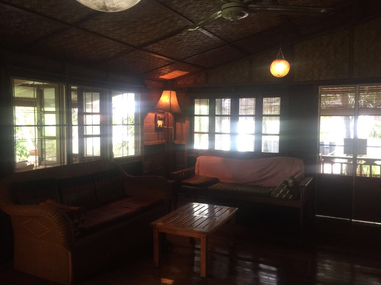 ID: 3772 – A lovely Lao style house near Embassy of Thailand for rent