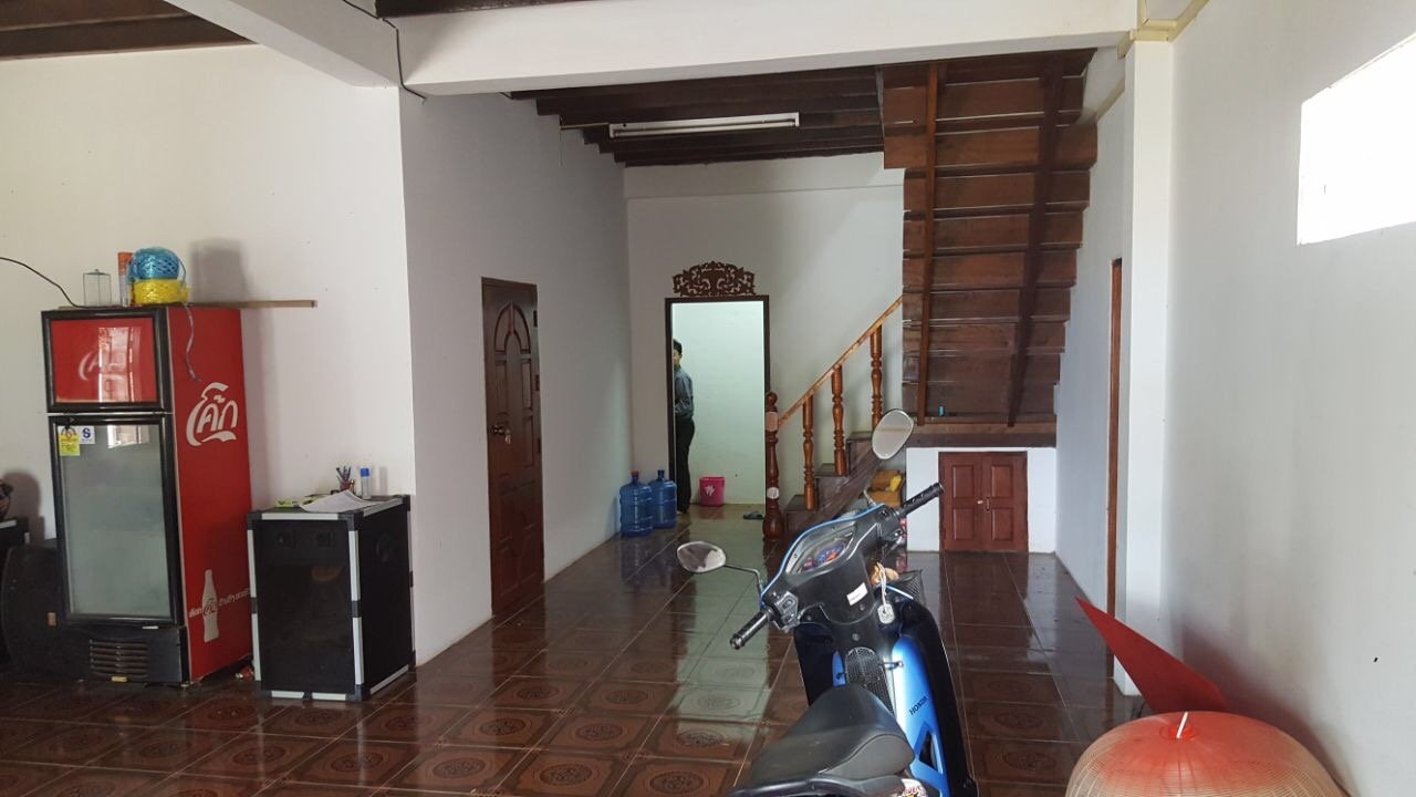 House-for-sale-Luangprabang_Lao_4 ID: 3768 – Nice house in town with good view for sale in Laungphrabang Province