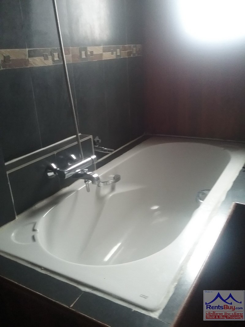 HouseforrentSikhottabongVientiane10 3752-Beautiful house with large garden in prime location near Mekong River for rent