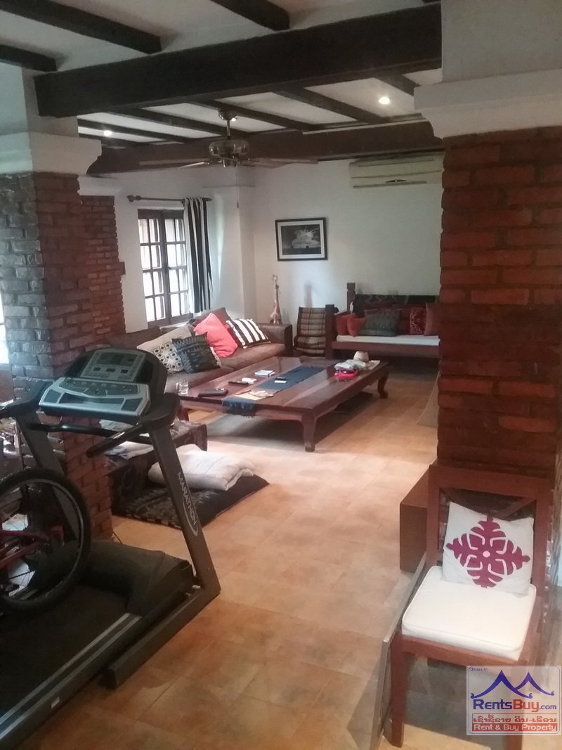 HouseforrentSikhottabongVientiane13 3752-Beautiful house with large garden in prime location near Mekong River for rent
