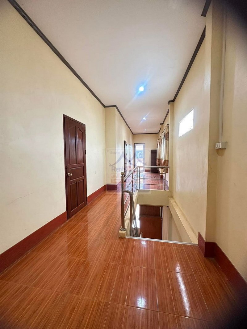 Houserent08