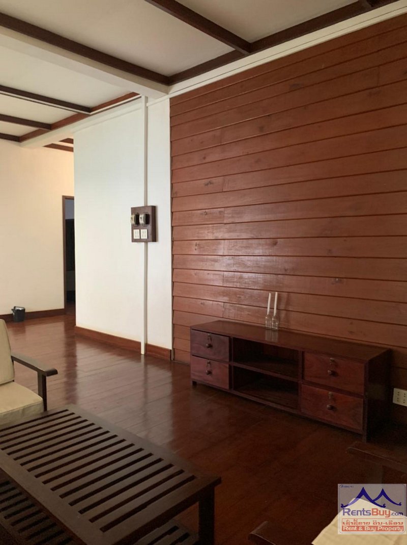 4706-Beautiful Lao Style house for rent