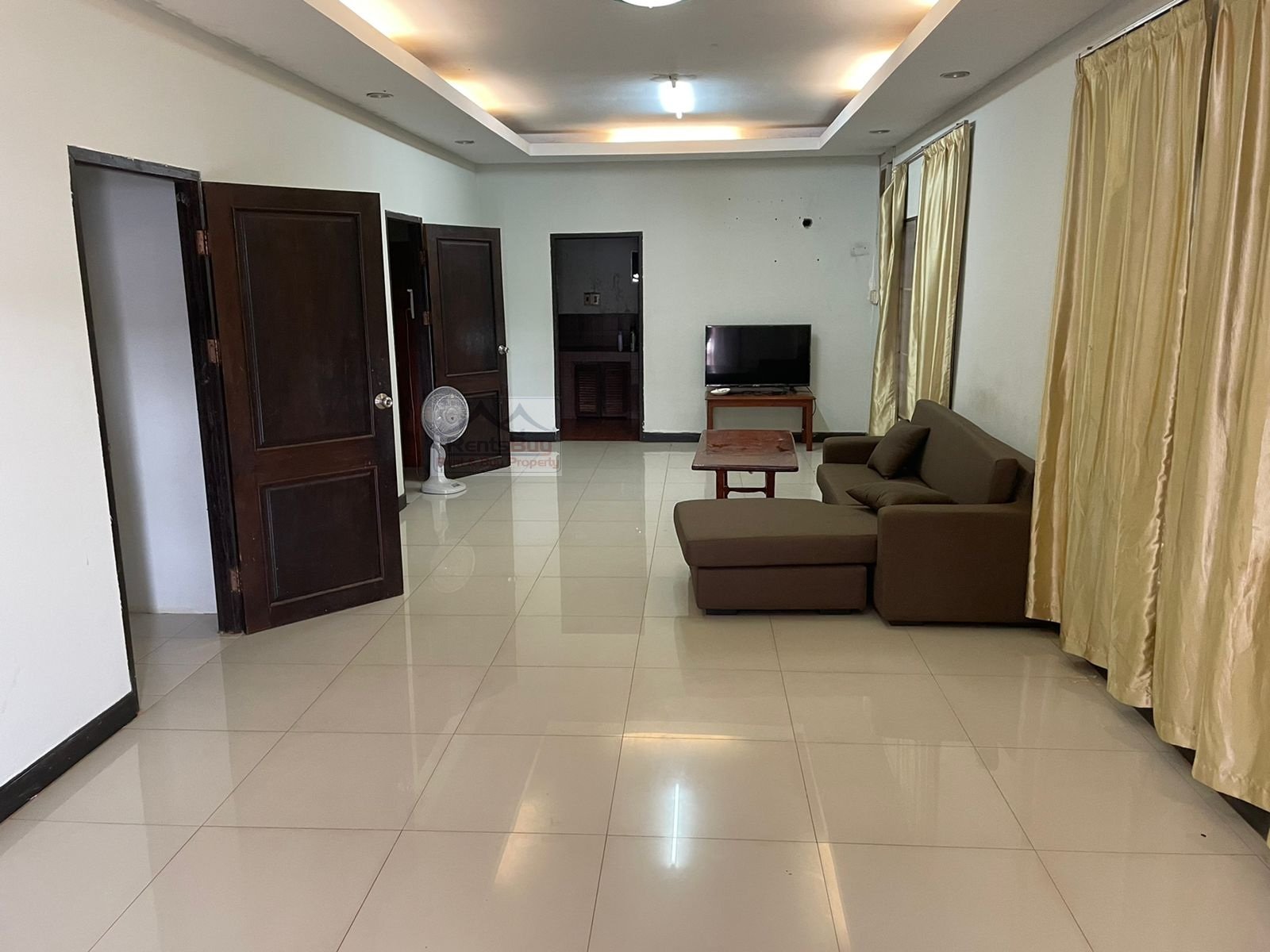 ID: 3650 – The villa by concrete road and near Lao American College