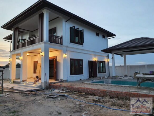4692-Brand new beautiful house with pool in diplomatic area for rent