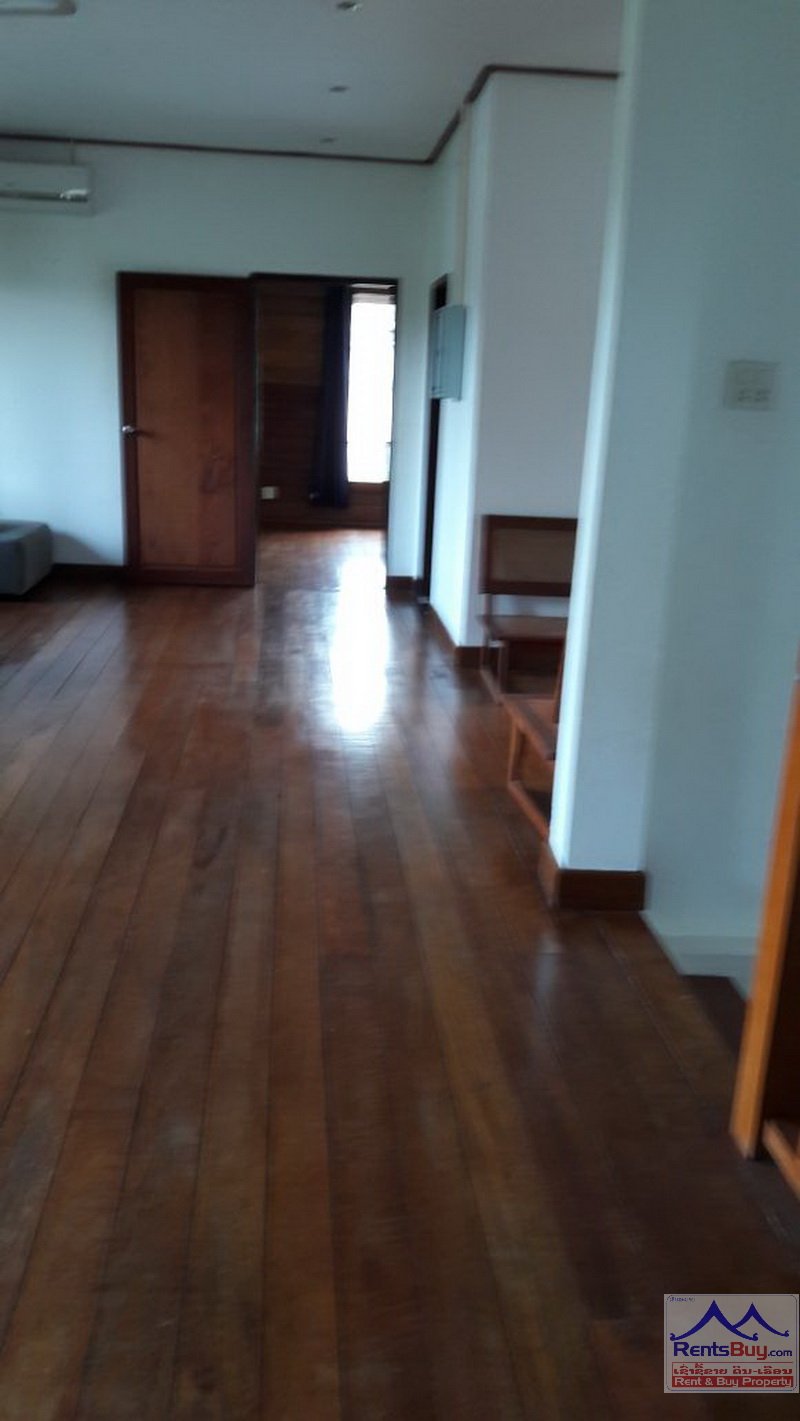 Laostylehouseforrentnearvis08 3695-Lao Style House with Swimming Pool for rent in Saphanthong Tai Village, Sisattanak District, near VIS