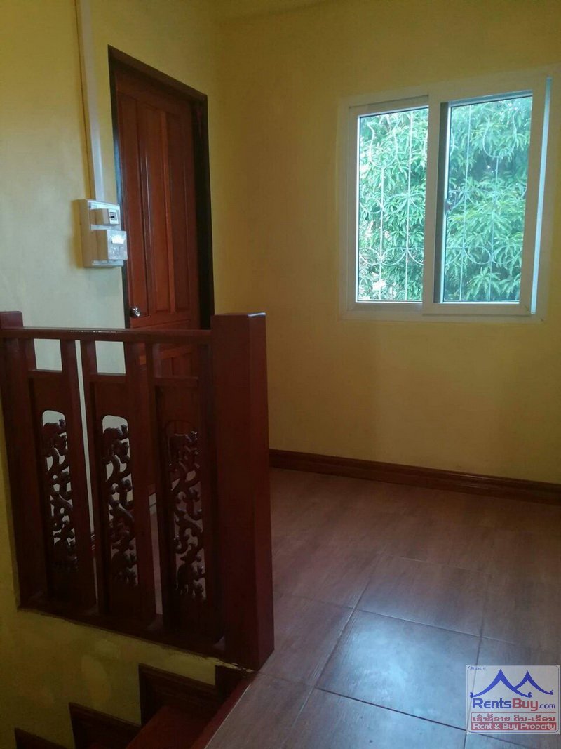 3703-Modern house for rent in the City Center near Patuxay Park