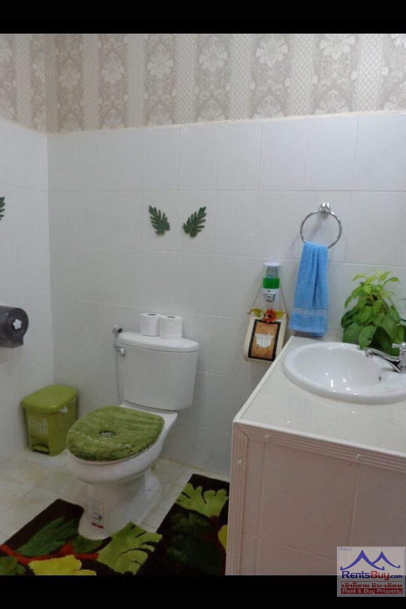 3685-Modern Villa for rent in Sikhaithong Village, near Wattay International Airport