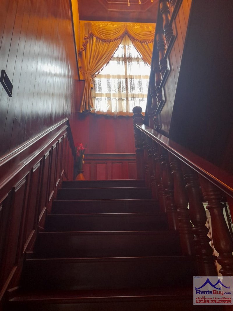 4762-Elegant house for rent in Saphanthong Tai, Sisattanak District, near VIS