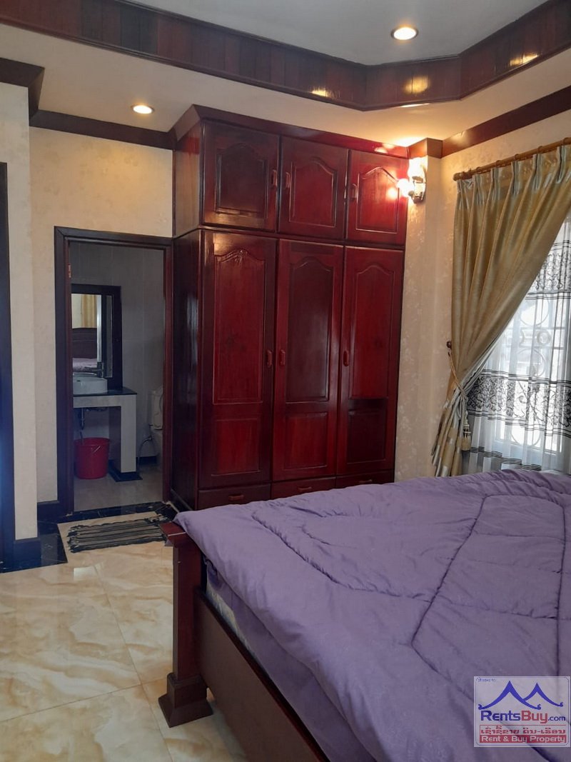 4762-Elegant house for rent in Saphanthong Tai, Sisattanak District, near VIS