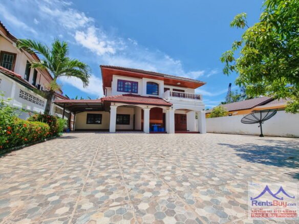 4786-Two Storey Villa for rent in Phonsavan Tai Village, Sisattanak near VIS