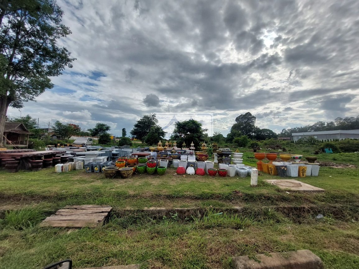 lanndforsale07 1564-Vacant Commercial Land by Thaduea road near US Embassy for sale