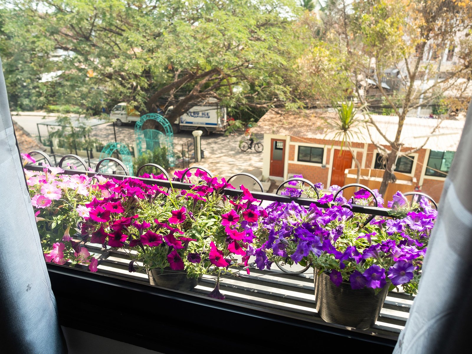Apartmentsale01 4811-Convenient & Secure Apartment Living in Vientiane near VIS.