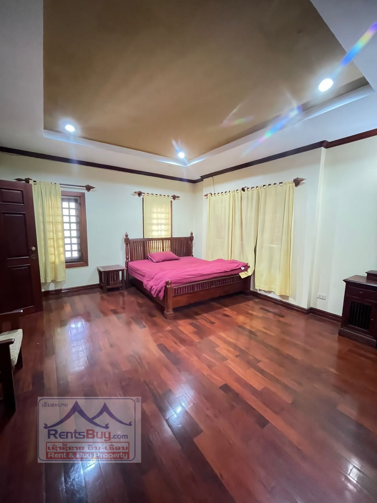 Modern house11 238-Beautiful house for rent nearby Wattay International Airport
