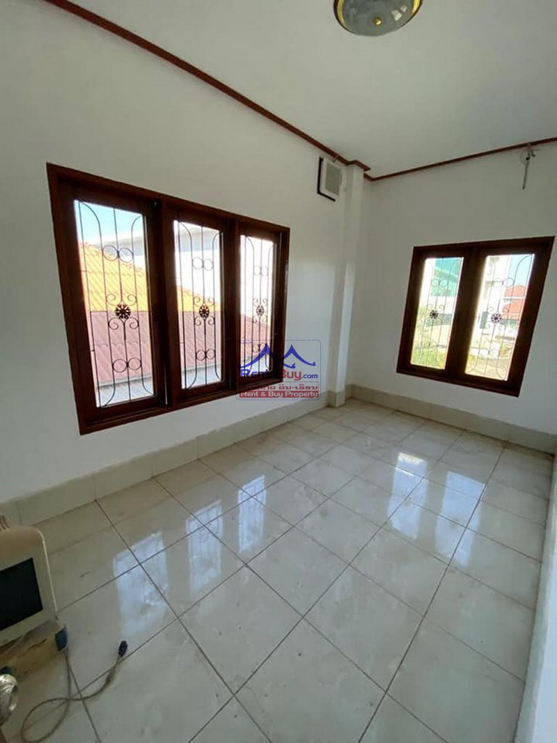 Modern house5 4903-Beautiful modern house for sale near Lao-American College