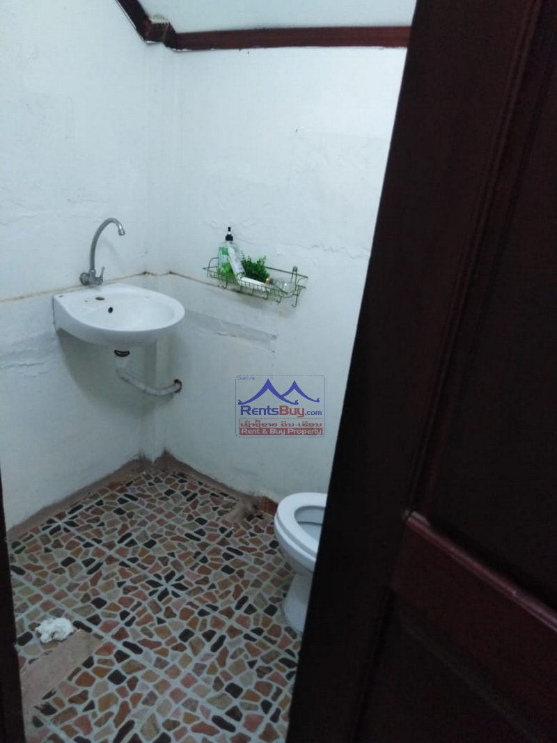 4901-Cozy villa house near WFP (World food Program) office for sale