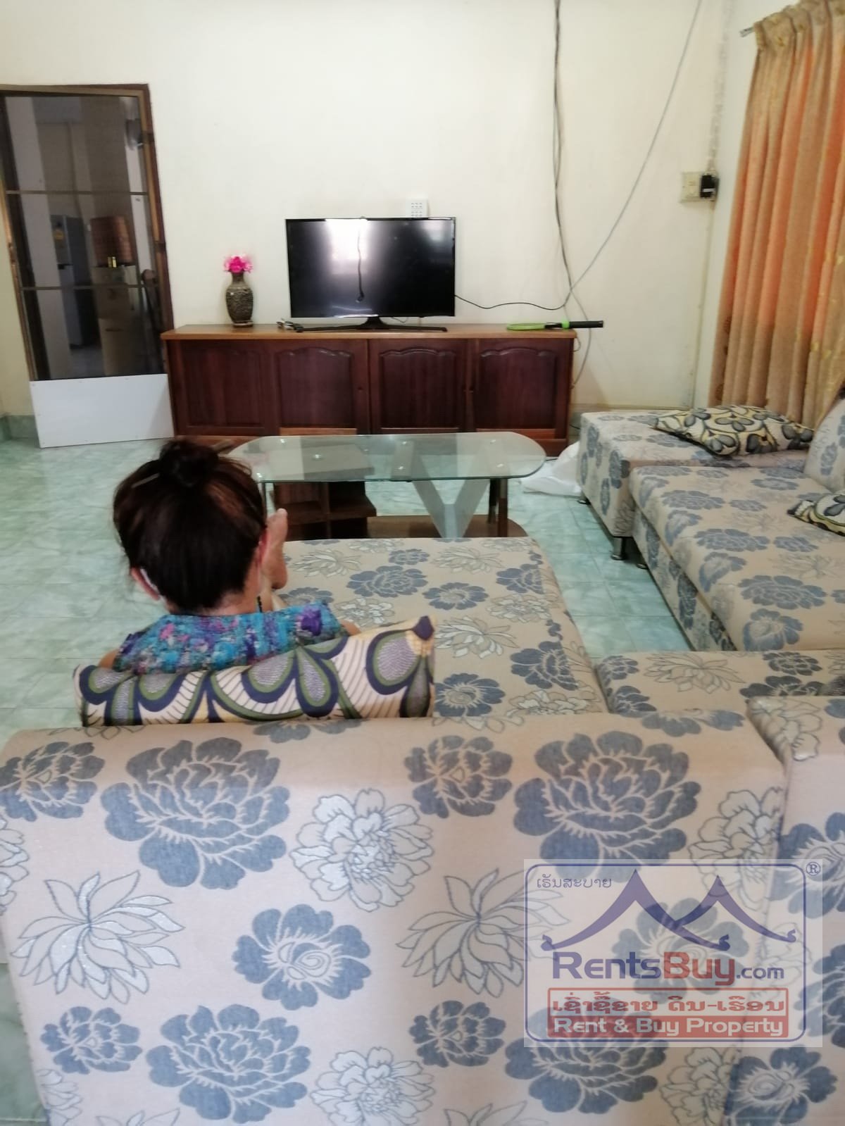 1066-Charming villa house near Australia International School for rent.