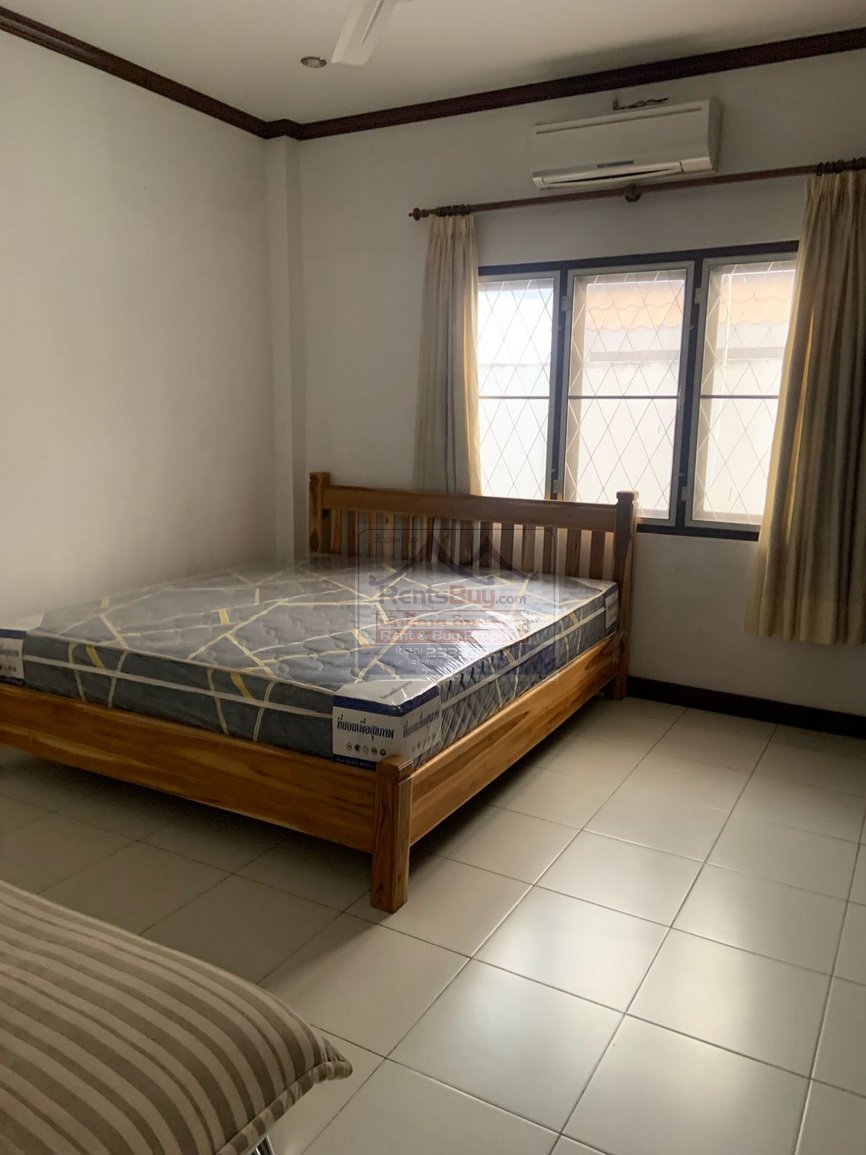 houseforrent06 4639-Nifty modern house for rent near Joma Bakery Café-Phonthan