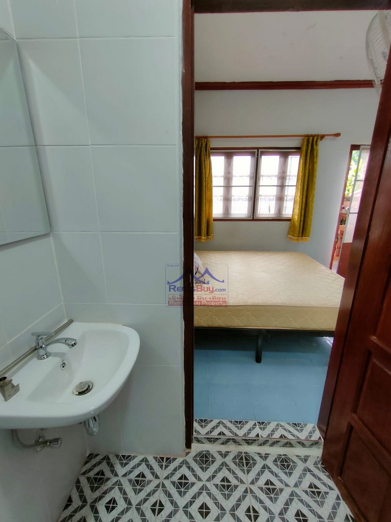 two floors villa14 4895-The nice house close to the road near Sengdara Fitness Center available for rent