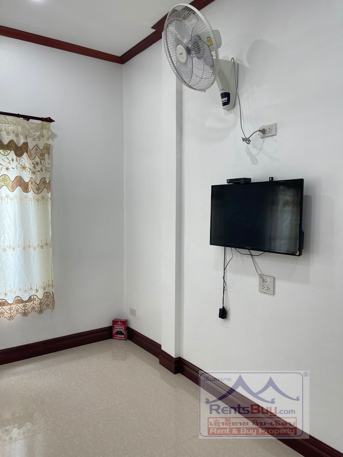 4911-Townhouse with a nice design in expat community for rent