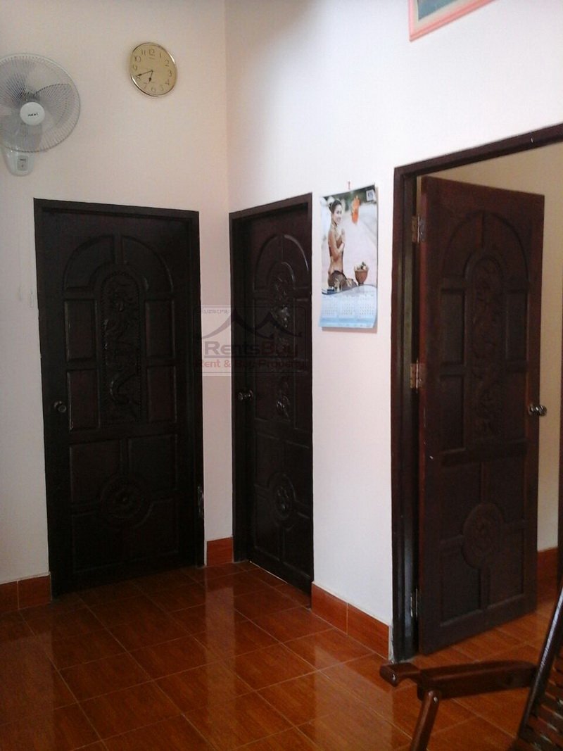 House-for-rent-Sisattanak-Vientiane-Lao_01 2634-The beautiful one and half floor villa house for rent near Russian Embassy