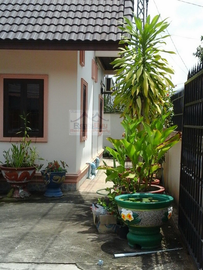 House-for-rent-Sisattanak-Vientiane-Lao_06 2634-The beautiful one and half floor villa house for rent near Russian Embassy