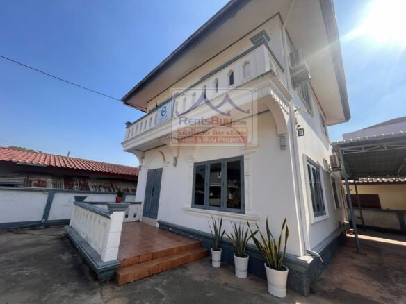 4932- A charming two floors modern house for rent