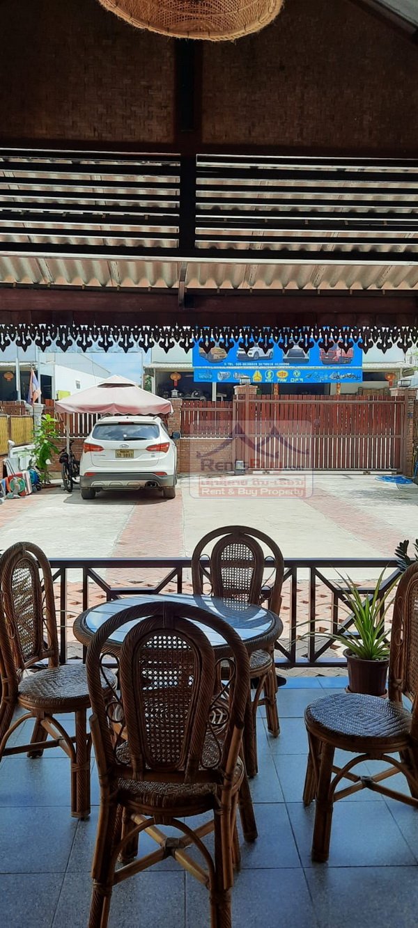 5013-The beautiful classic 4 bedroom house close to Chinese Community