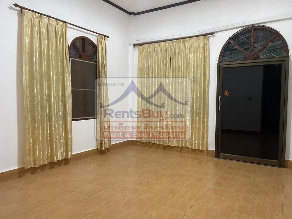 5025-A small villa house for cheap rental close to Moon the Night Restaurant by Mekong.