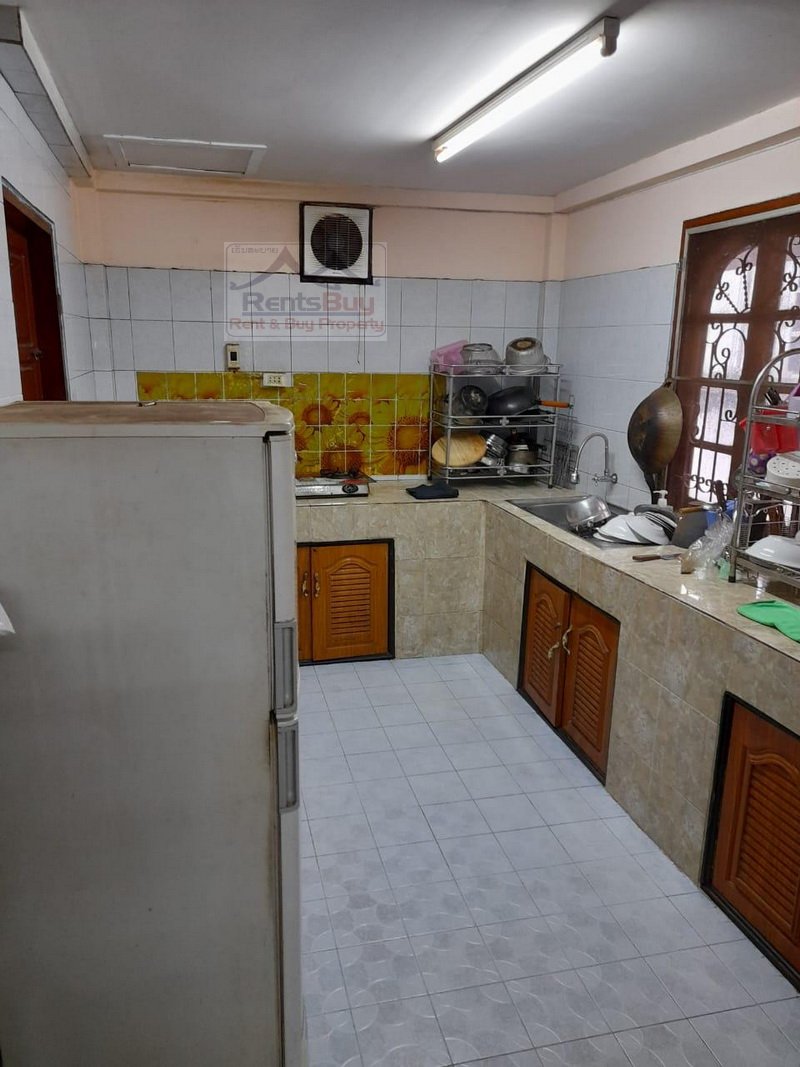 houseforrent02 5024-The adorable one and half villa house for rent close to Embassy of Thailand.