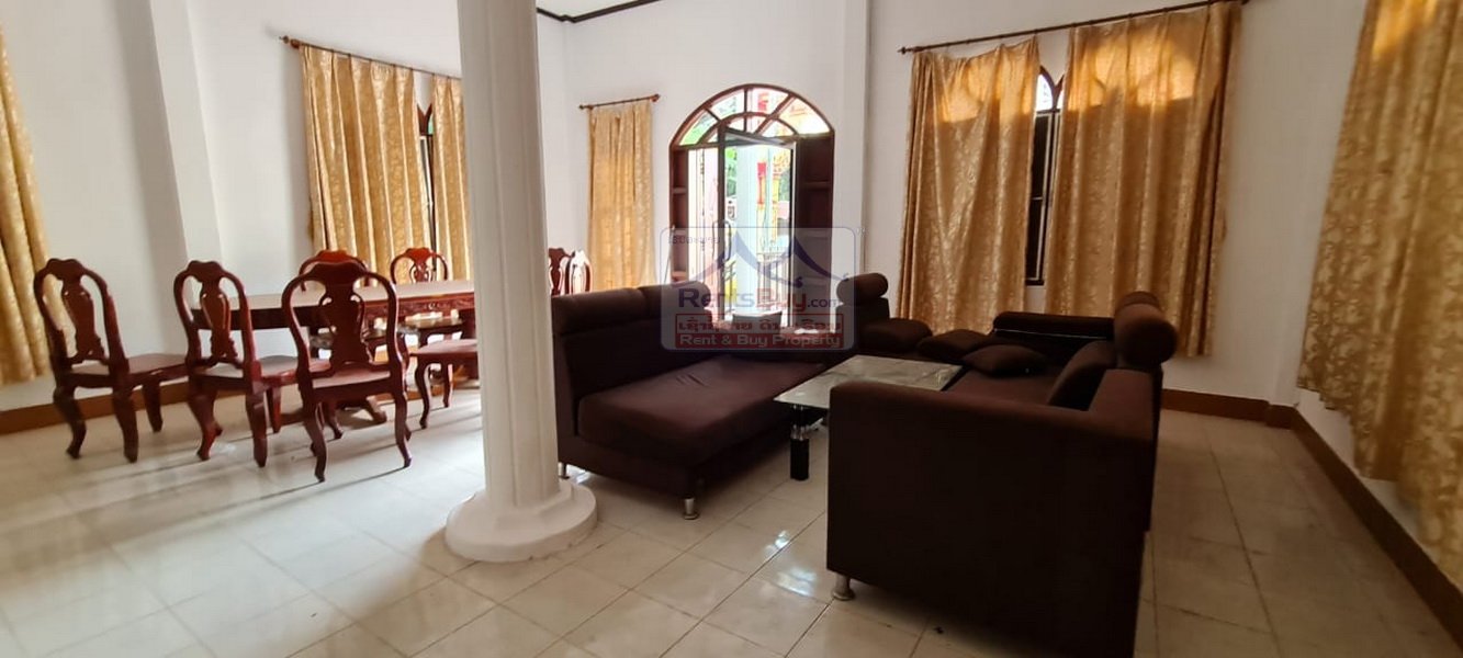 5025-A small villa house for cheap rental close to Moon the Night Restaurant by Mekong.