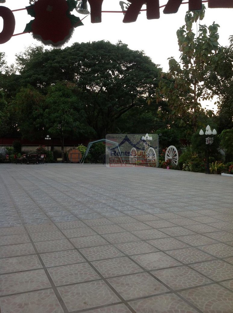 4984-Most beautiful Lao contemporary house with large garden for sale close to Lao-American College.