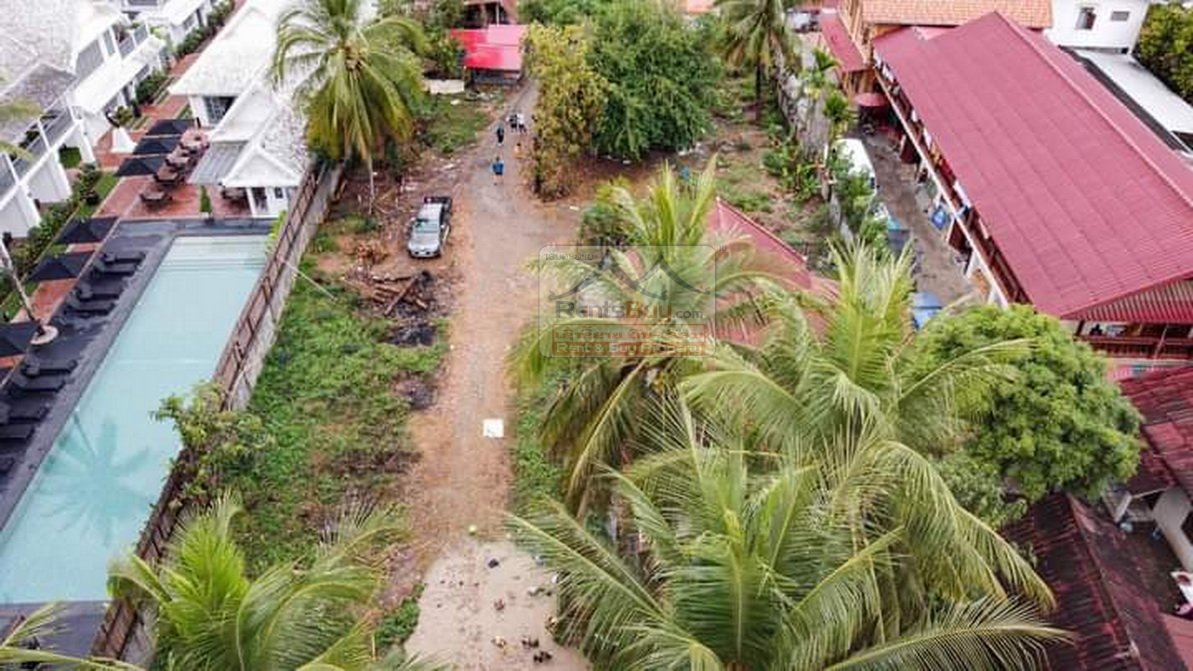 5014-The Luangprabang beautiful land for sale next Souphattra Hotel!