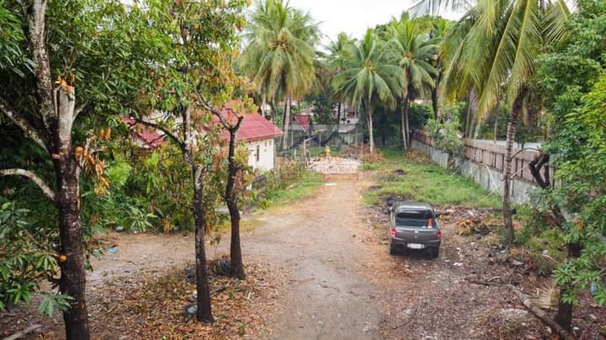 5014-The Luangprabang beautiful land for sale next Souphattra Hotel!