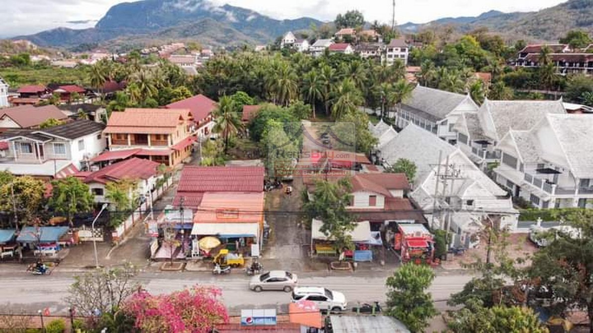 5014-The Luangprabang beautiful land for sale next Souphattra Hotel!