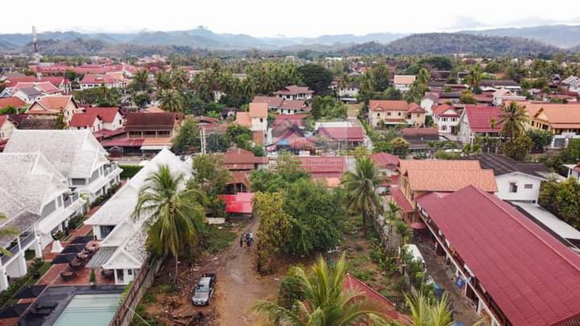 5014-The Luangprabang beautiful land for sale next Souphattra Hotel!