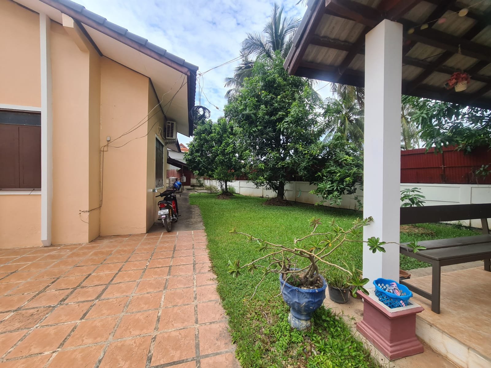 1.6 5059-Villa house for rent in Phonsavanh village, Sisattanak District